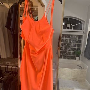 Orange Neón dress